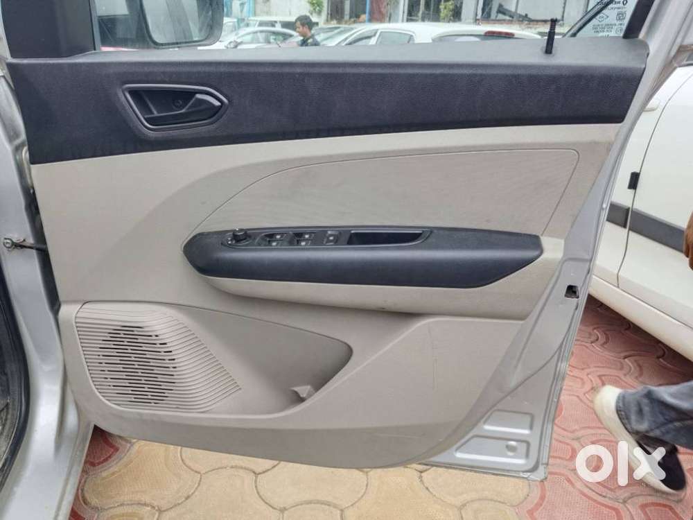 Renault Triber Rxt, 2019, Petrol