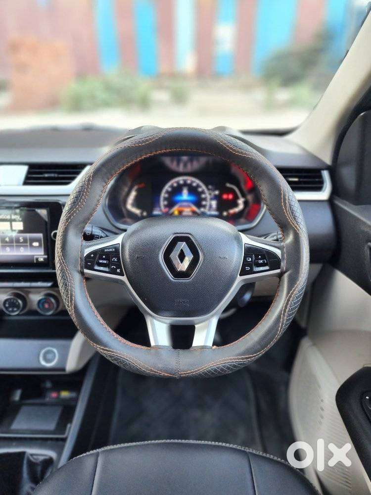 Renault Triber Rxz, 2024, Petrol