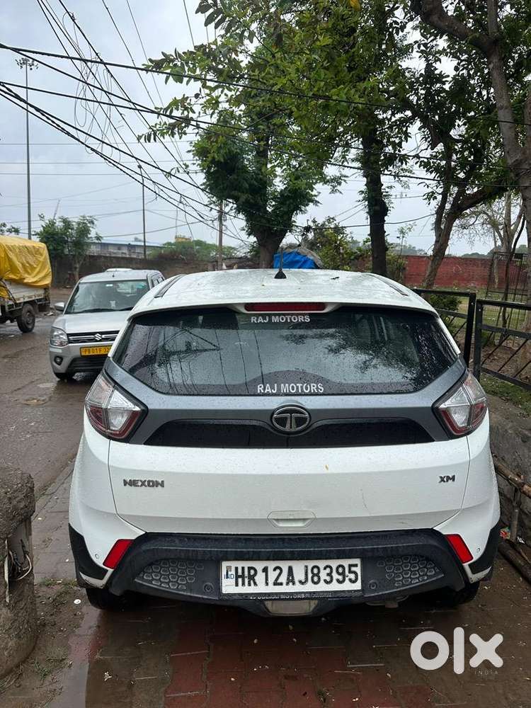 Tata Nexon 2019 Petrol 85000 Km Driven