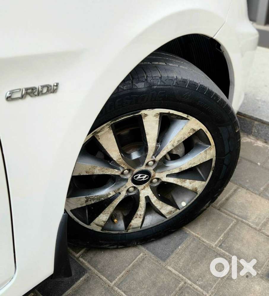 Hyundai Verna 1.6 Sx Crdi (o), 2014, Diesel