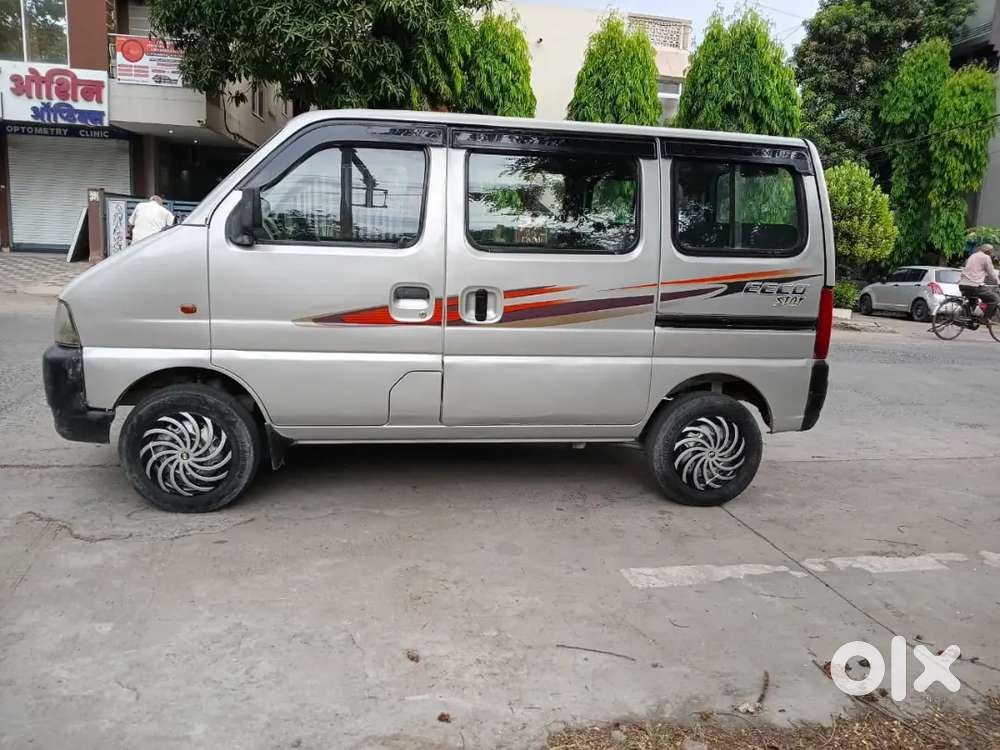 Maruti Suzuki Eeco 2013 Petrol 95000 Km Driven