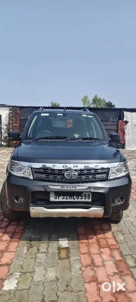 Tata Safari Storme 2017 डीज़ल
