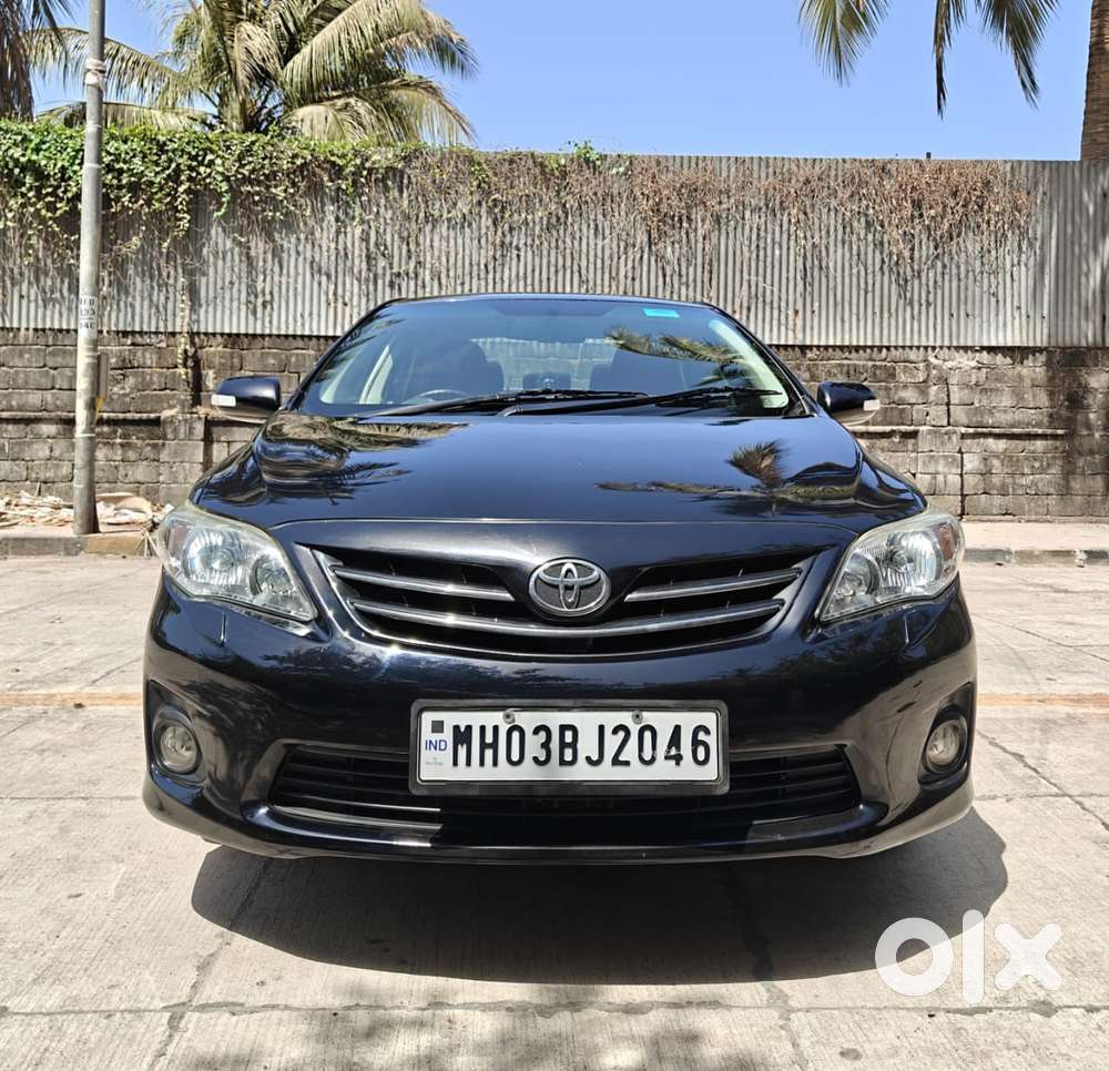 Toyota Corolla Altis [ ] 1.8 Vl At, 2013, Petrol