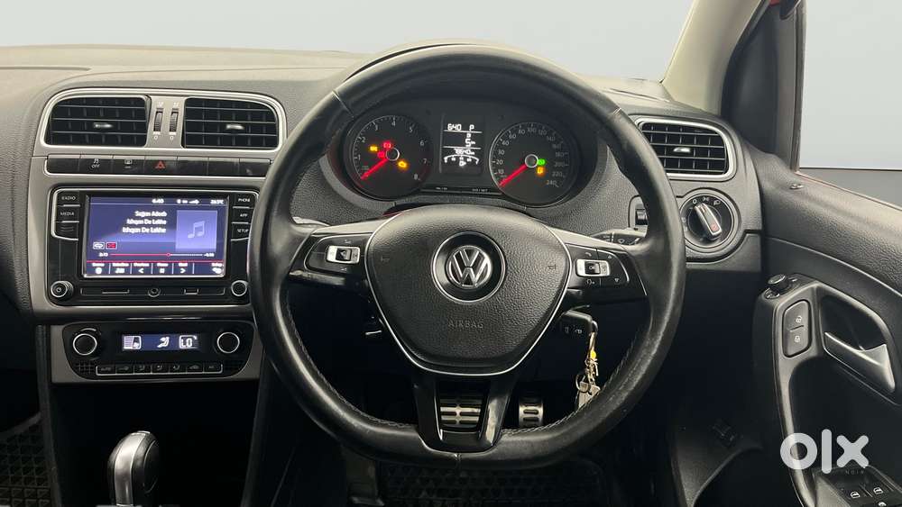 Volkswagen Vento 1.2 Highline Plus At 16 Alloy, 2019, Petrol