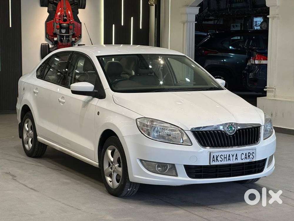 Skoda Rapid 1.6 Elegance Tdi, 2012, Diesel