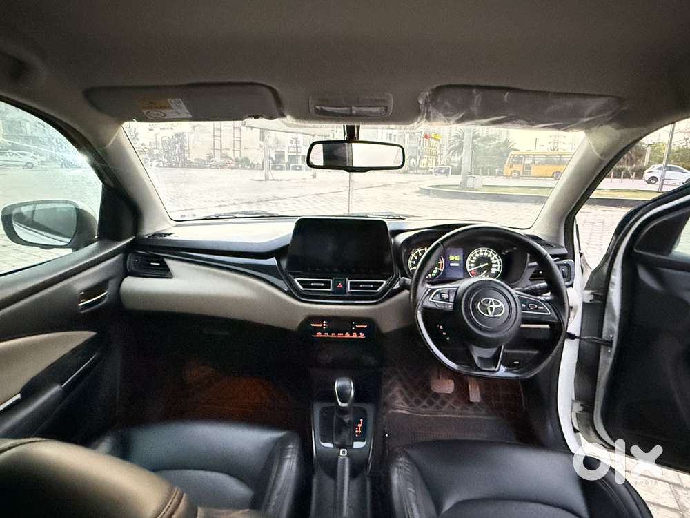 Toyota Glanza 1.2 V Amt, 2023, Diesel