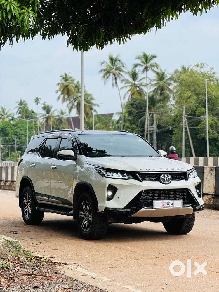 Toyota Fortuner Legender 4x2 At 2.8, 2022, Diesel