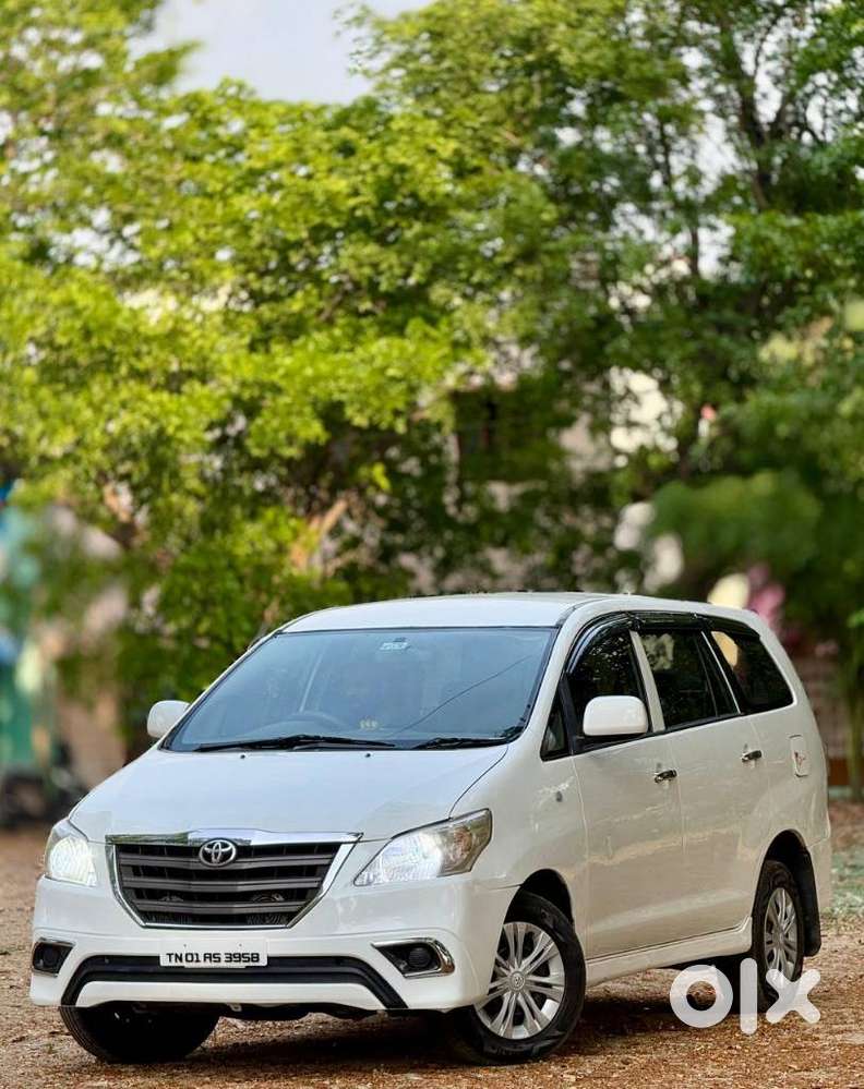 Toyota Innova 2.5 G (diesel) 8 Seater, 2012, Diesel