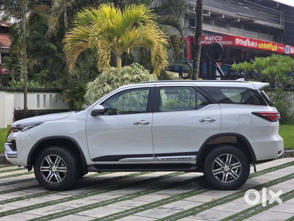 Toyota Fortuner 4x2 At 2.8 Diesel, 2025, Diesel