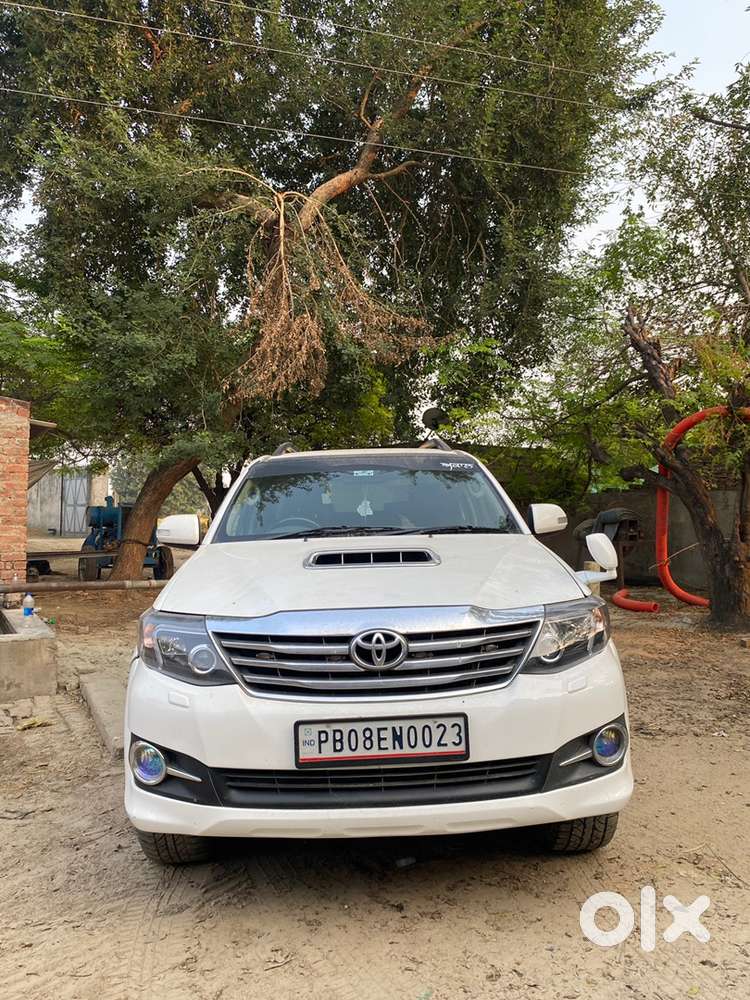 Toyota Fortuner 2012 Diesel Well Maintained