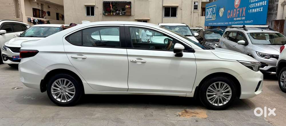 Honda City 1.5 V 5th Gen I-vtec Mt, 2022, Petrol