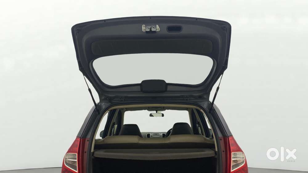 Hyundai I10 Sportz 1.1l, 2015, Petrol