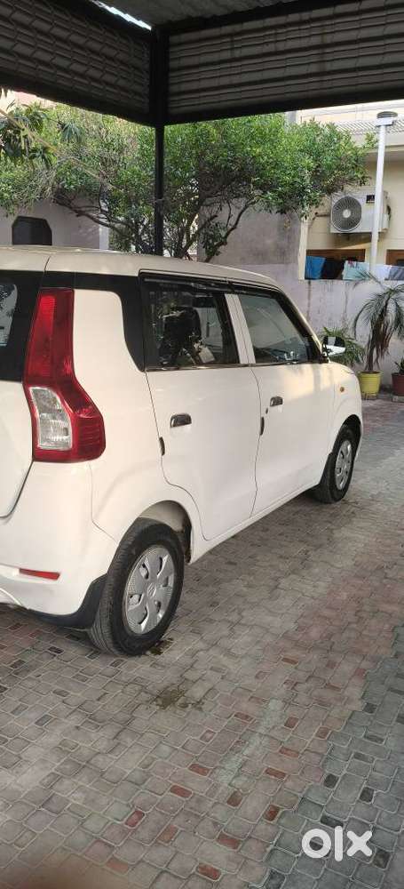 Maruti Suzuki Wagon R Lxi Optional, 2022, Petrol