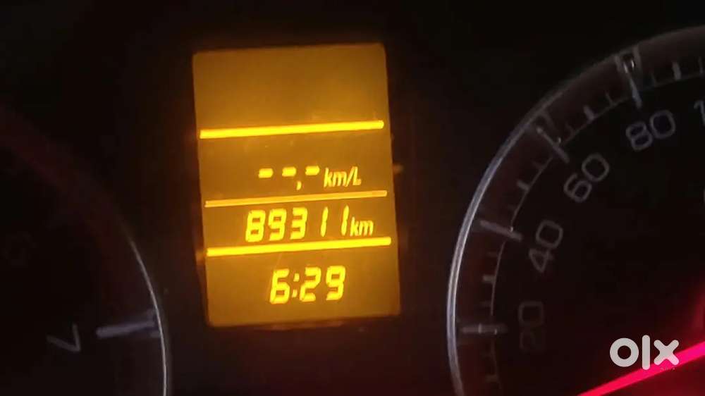Maruti Suzuki Swift Vxi Petrol 2015