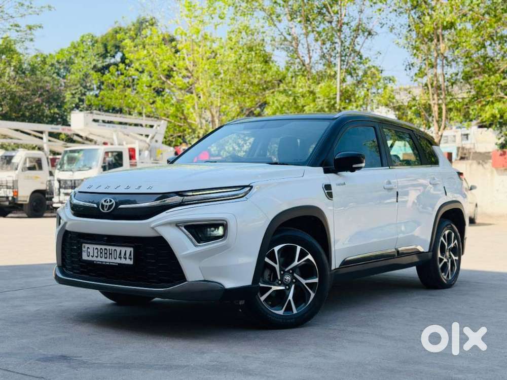 Toyota Urban Cruiser Hyryder 1.5 V Hybrid, 2024, Petrol