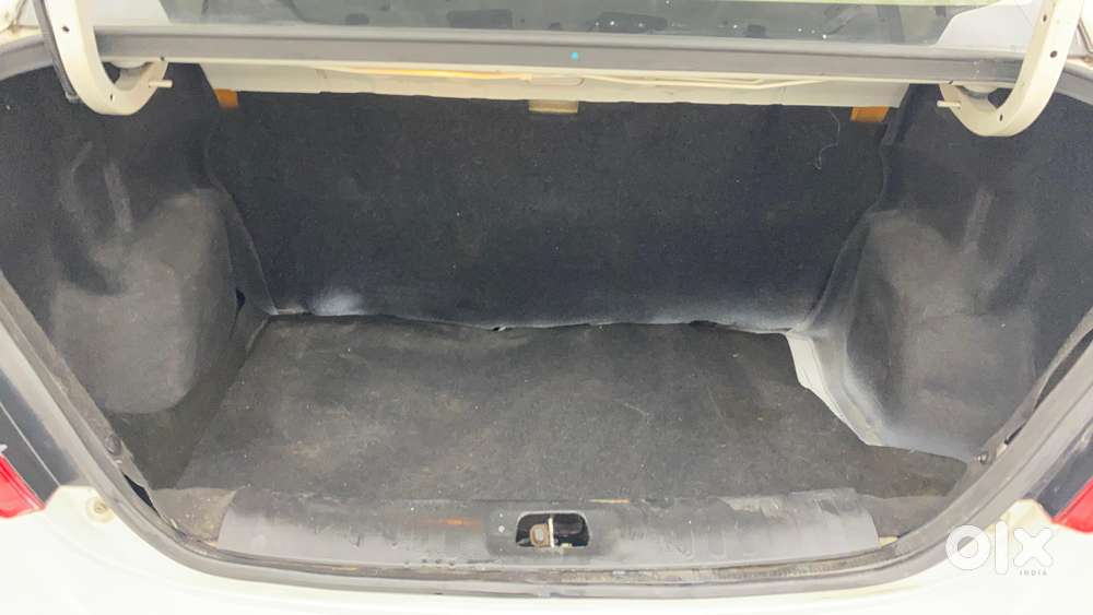 Maruti Suzuki Swift Dzire Vxi 1.2, 2014, Petrol