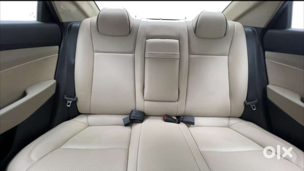 Hyundai Verna 1.5 Sx Vtvt Ivt, 2021, Petrol