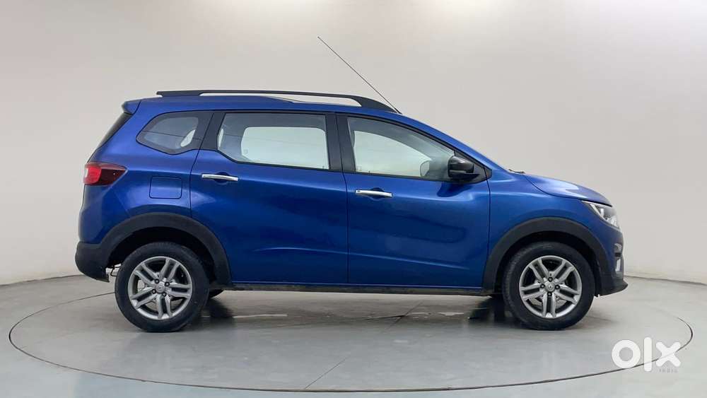 Renault Triber Rxz Easy-r Amt, 2023, Petrol