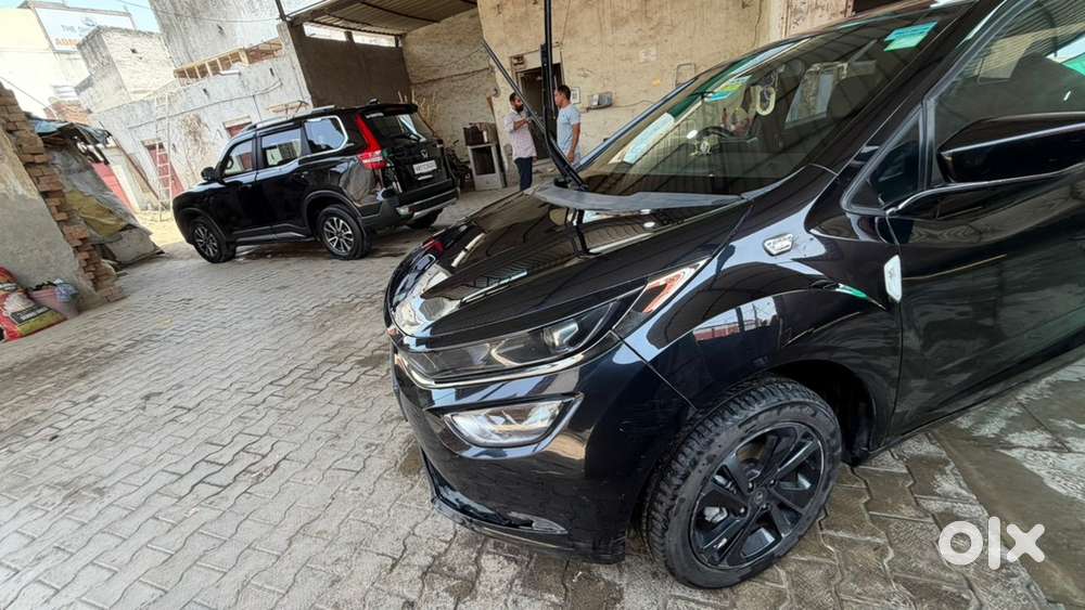 Tata Altroz Petrol 2023