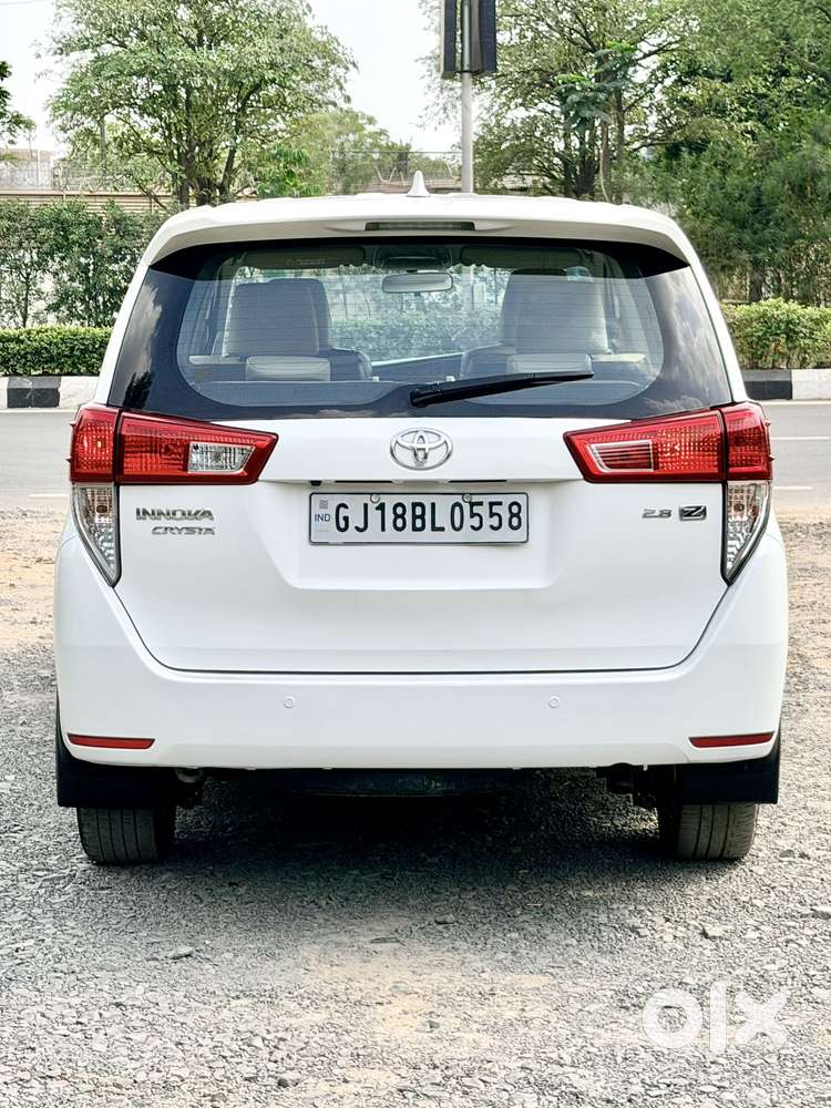 Toyota Innova Crysta 2.8 Zx At 7 Seater, 2019, Diesel