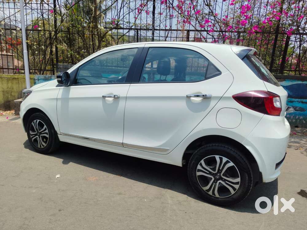 Tata Tiago 1.2 Revotron Xta, 2024, Cng & Hybrids