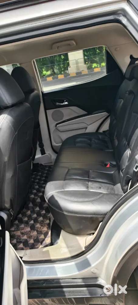 Mahindra Xuv300 2020 Petrol Manual