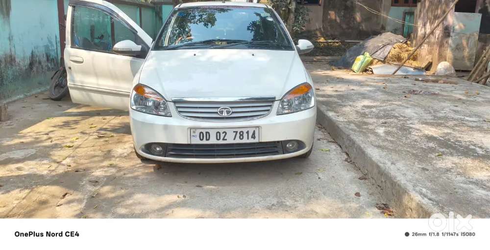 Tata Indigo Ecs 2012 Petrol 80000 Km Driven