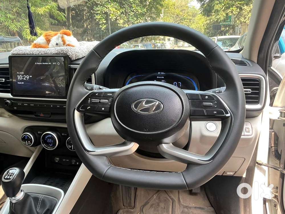 Hyundai Car Petrol 2023