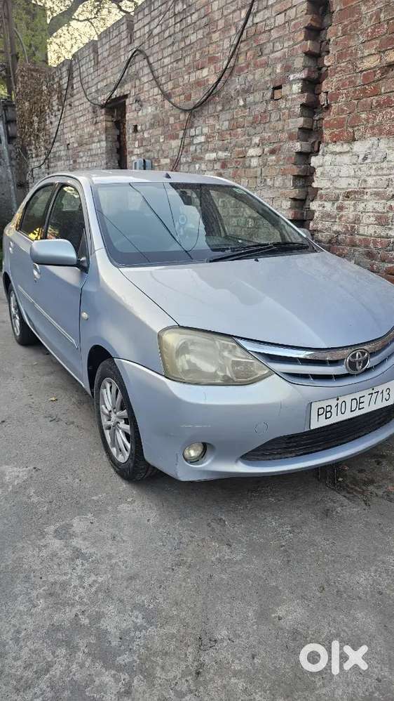 Toyota Etios 2011 Petrol 34350 Km Driven