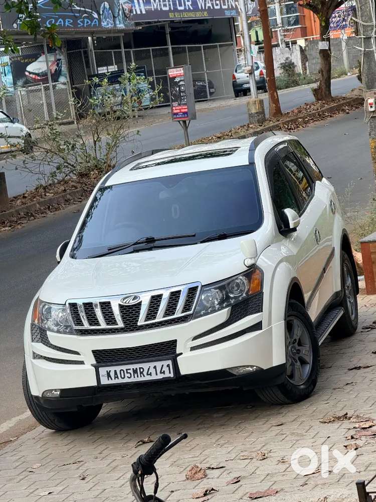 Mahindra Xuv500 2015 Diesel 150200 Km Driven
