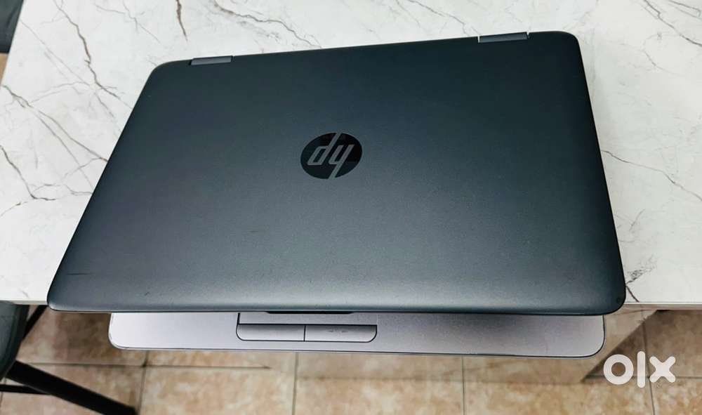Hp i7 laptop with 8gb ram, 256gb ssd 12000/- only