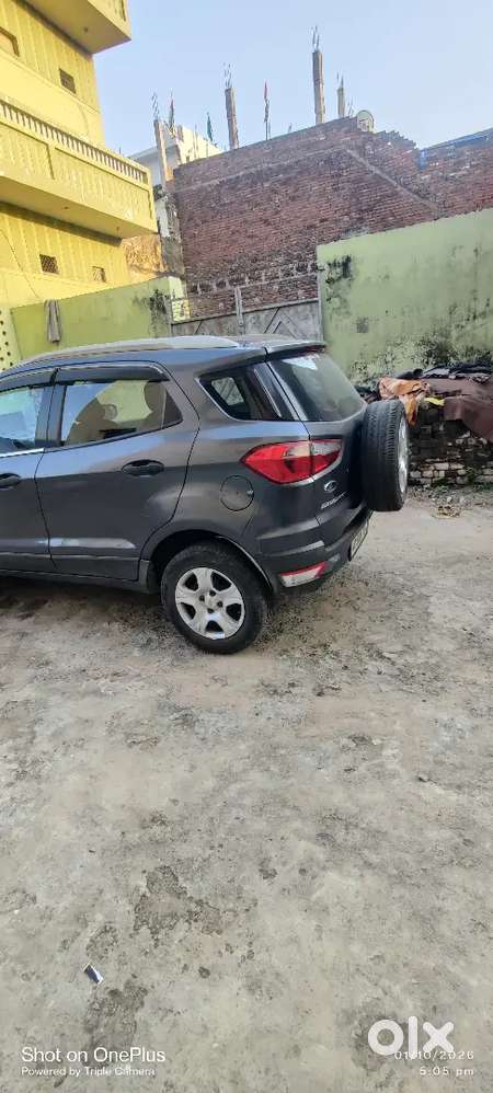 Ford Ecosport 2015 Diesel 140000 Km Driven
