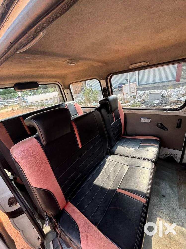 Maruti Suzuki Eeco 5 Seater Ac, 2011, Petrol