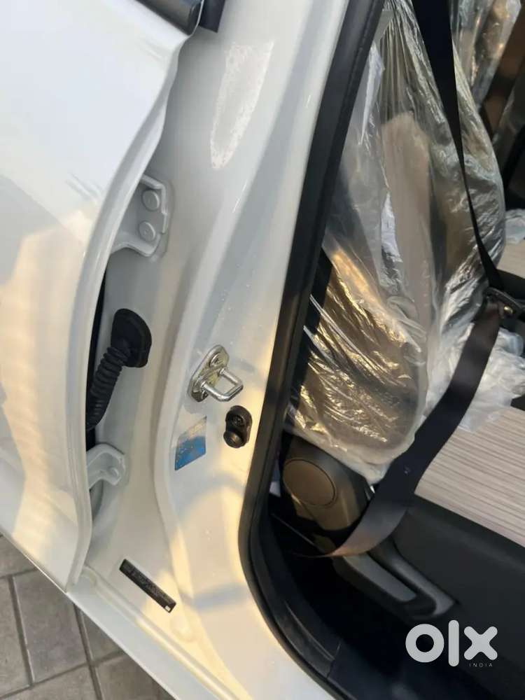 Toyota Glanza 1.2 E 2026 Manual Petrol