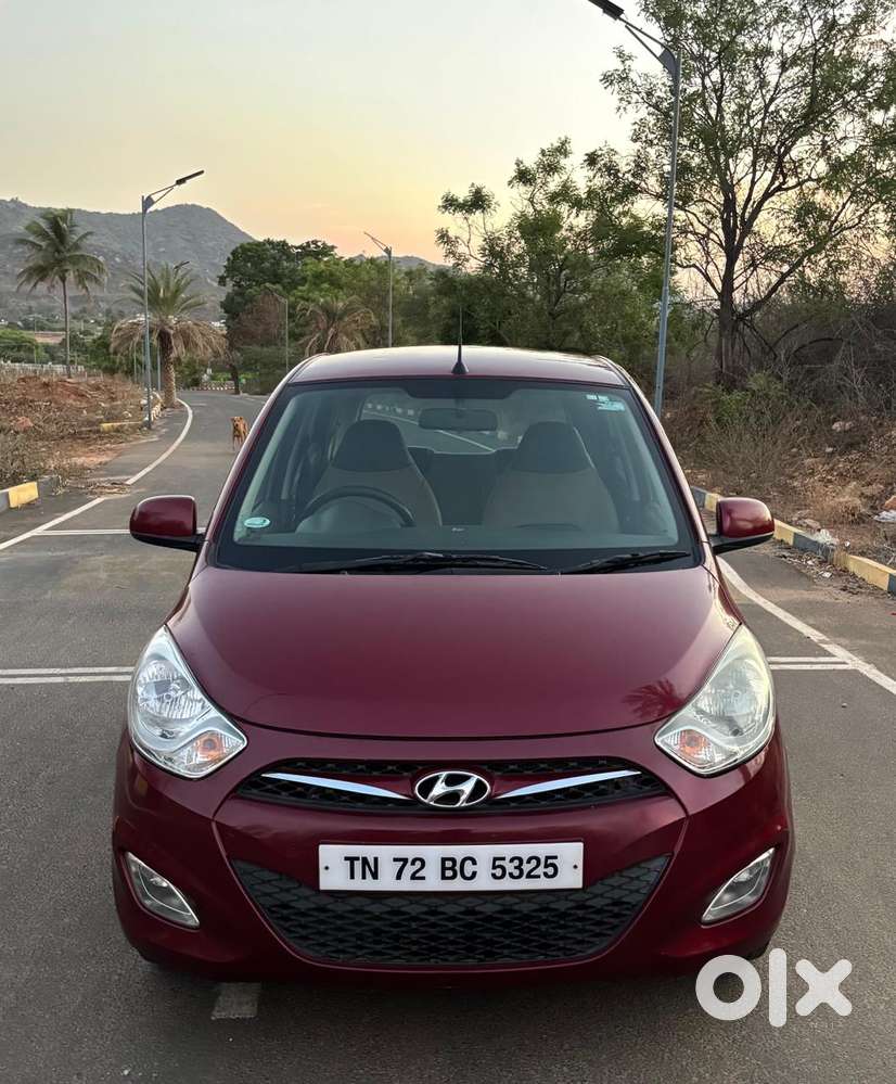 Hyundai I10 Sportz, 2015, Petrol