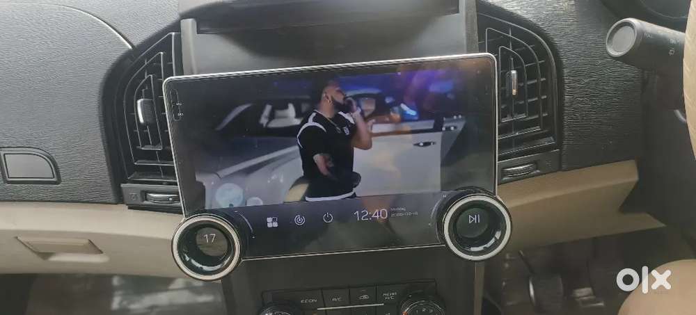 Mahindra Xuv500 2016 W4 Upgraded To W8