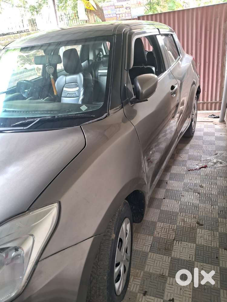 Maruti Suzuki Swift Vxi + Manual, 2020, Petrol