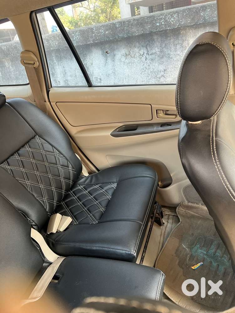 Toyota Innova 2008 Car