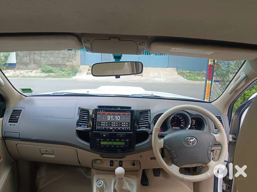 Toyota Fortuner 3.0 4x4 Manual, 2011, Diesel