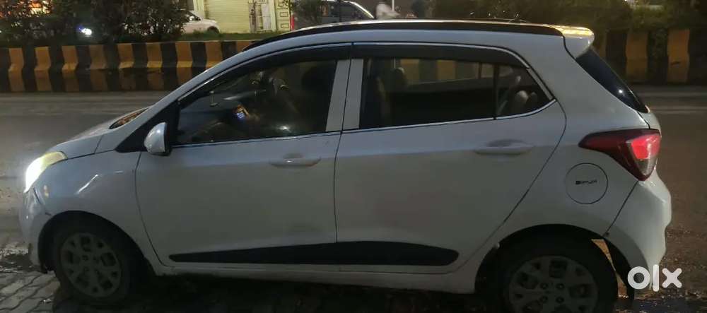 Hyundai Grand I10 Sportz 2016