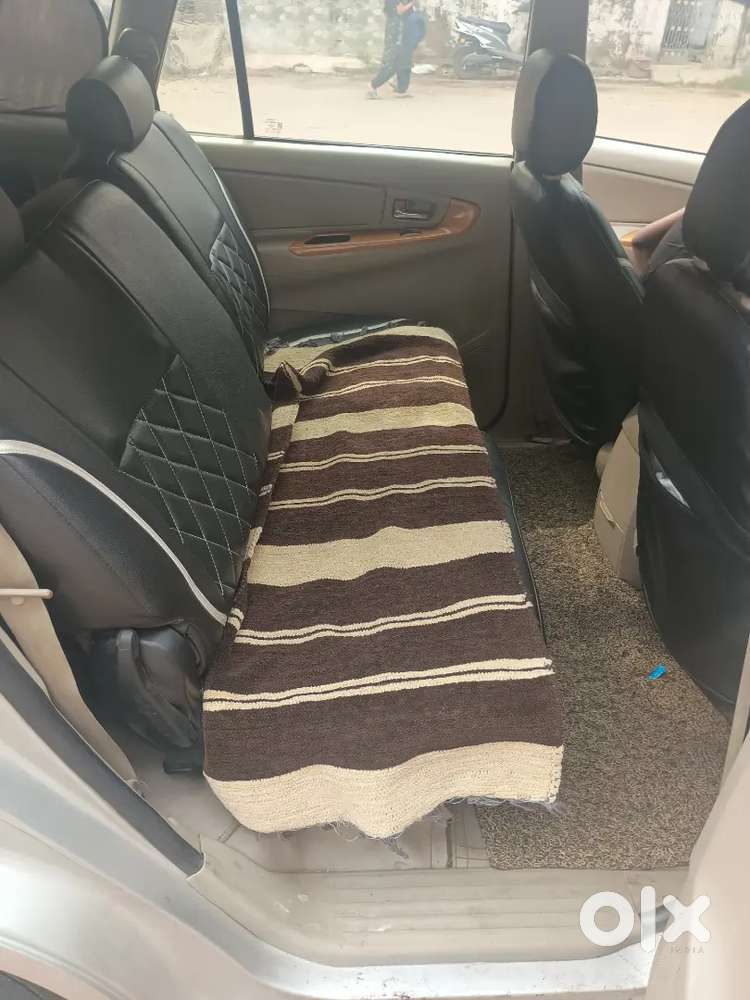 V Model Innova