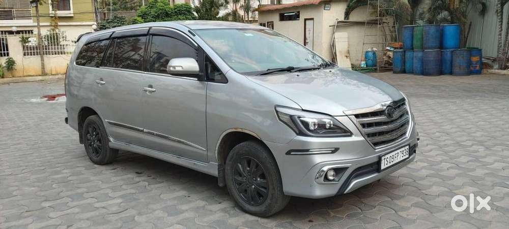 Toyota Innova 2.5 Vx 7 Str Bs-iii, 2011, Diesel