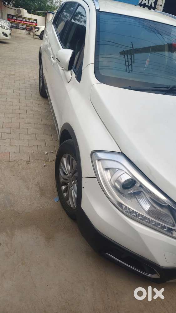 Maruti Suzuki S Cross Alpha Shvs, 2016
