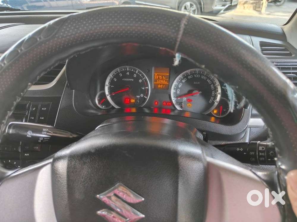 Maruti Suzuki Swift Vxi, 2017, Petrol