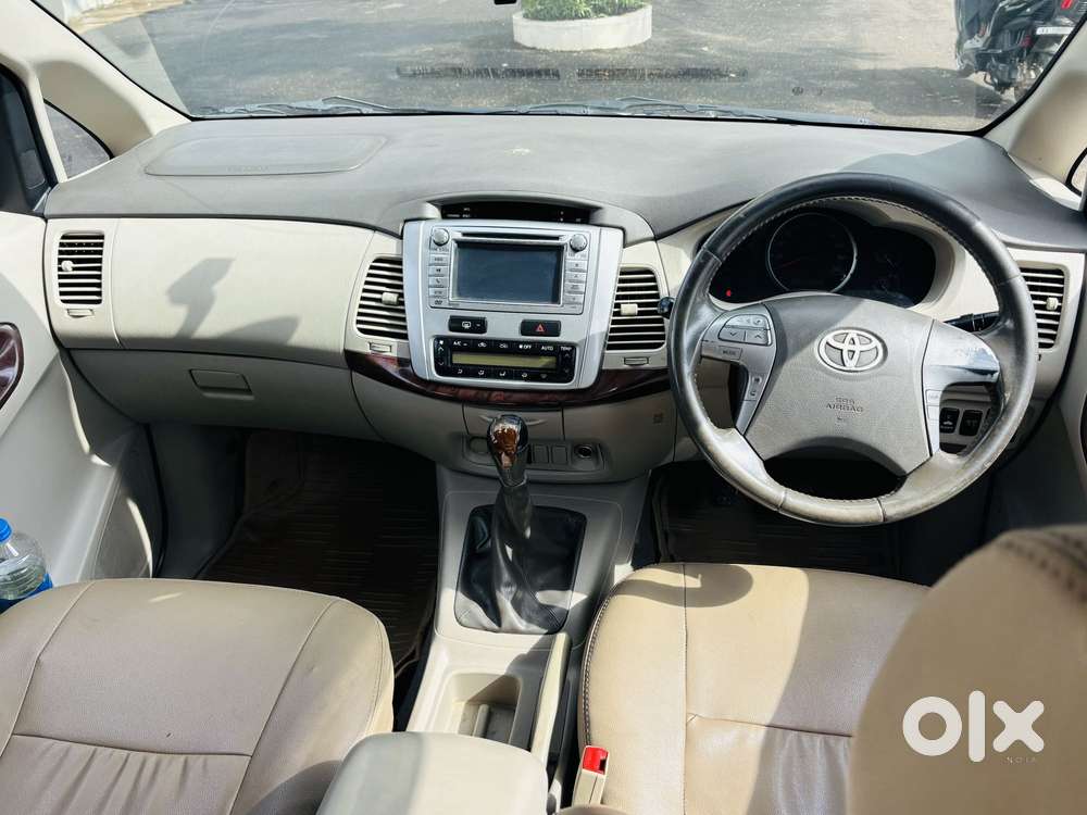 Toyota Innova 2.5 Vx 7 Str Bs-iii, 2012, Diesel