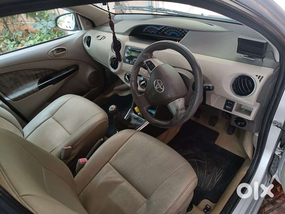 Toyota Etios 2016 Petrol Well Maintained