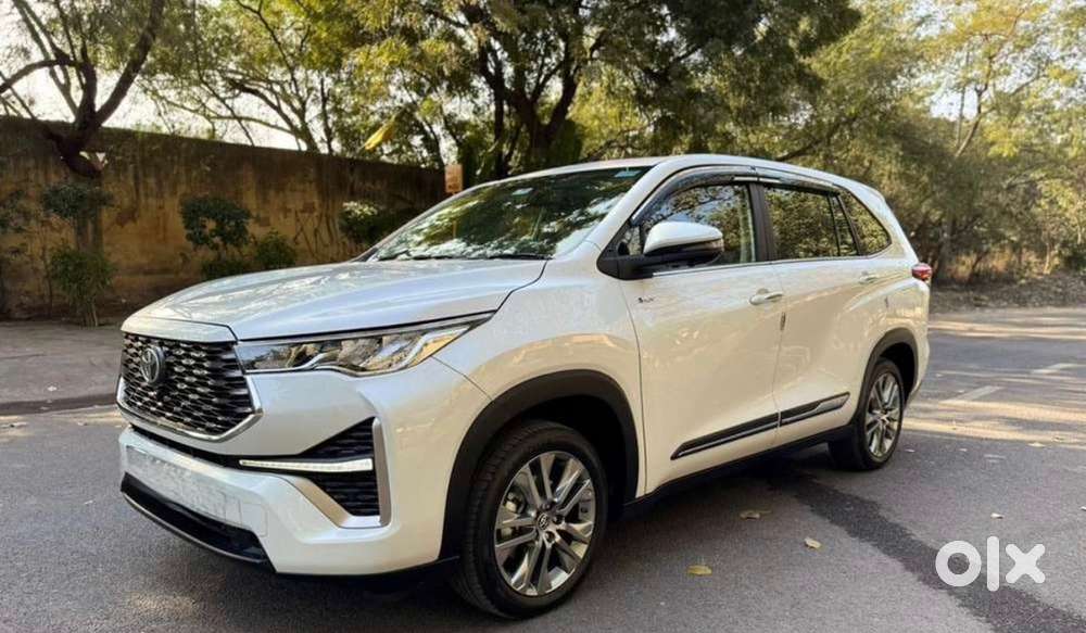 Toyota Innova Hycross 2025 Petrol Hybrid Good Condition