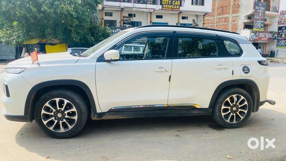 Maruti Suzuki Grand Vitara 1.5 Delta Smart Hybrid, 2024, Petrol