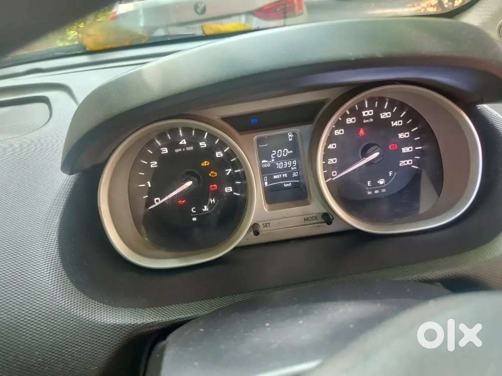 2017 Tata Tiago Petrol Manual 70000 Km