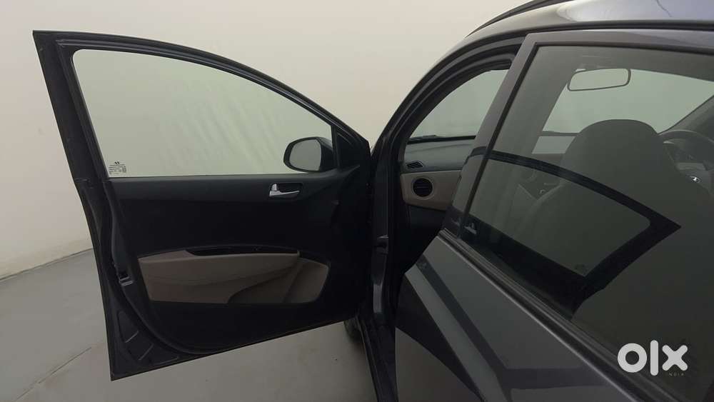 Hyundai Grand I10 1.2 Kappa Sportz Option At, 2017, Petrol